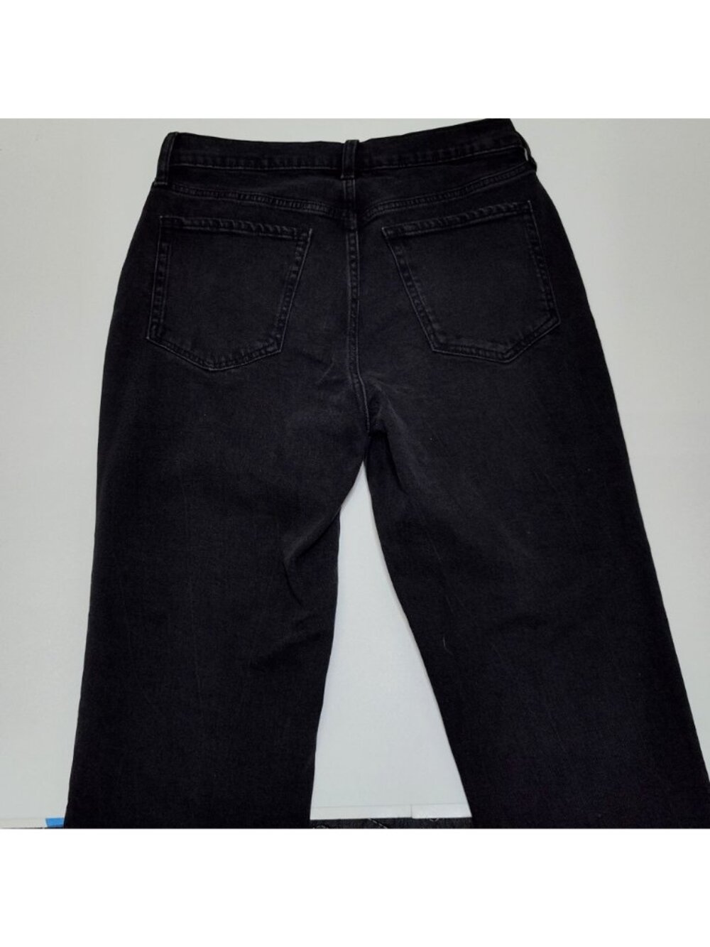 Old Navy High-Rise O.G. Straight Cut-Off Ankle Jean Secret-Smooth Pockets Size 8 - Picture 4 of 10